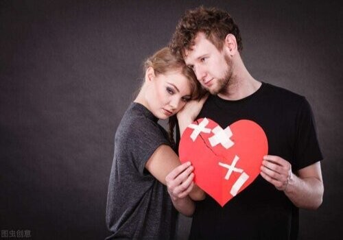 父母有儿子但是房子给别人継承可以吗